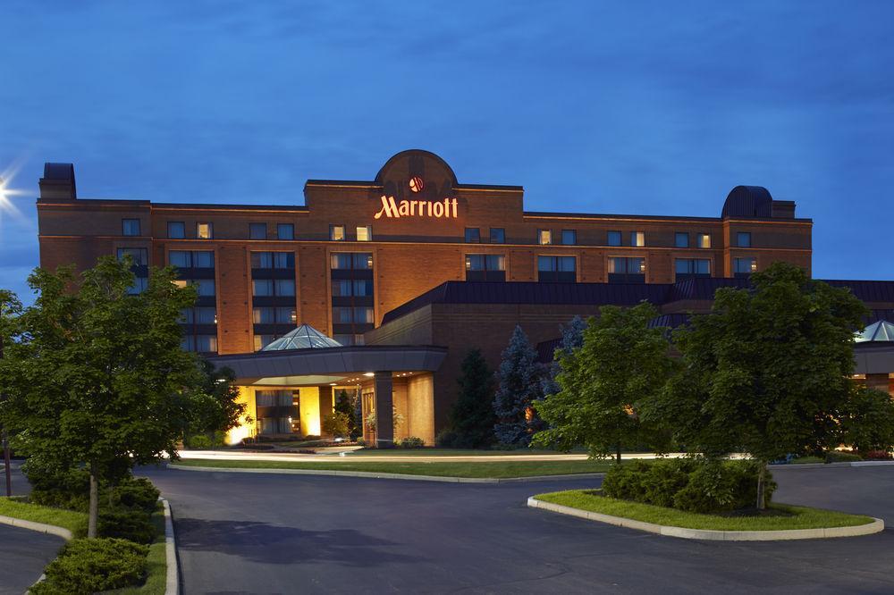 Columbus Airport Marriott Hotel Exterior photo